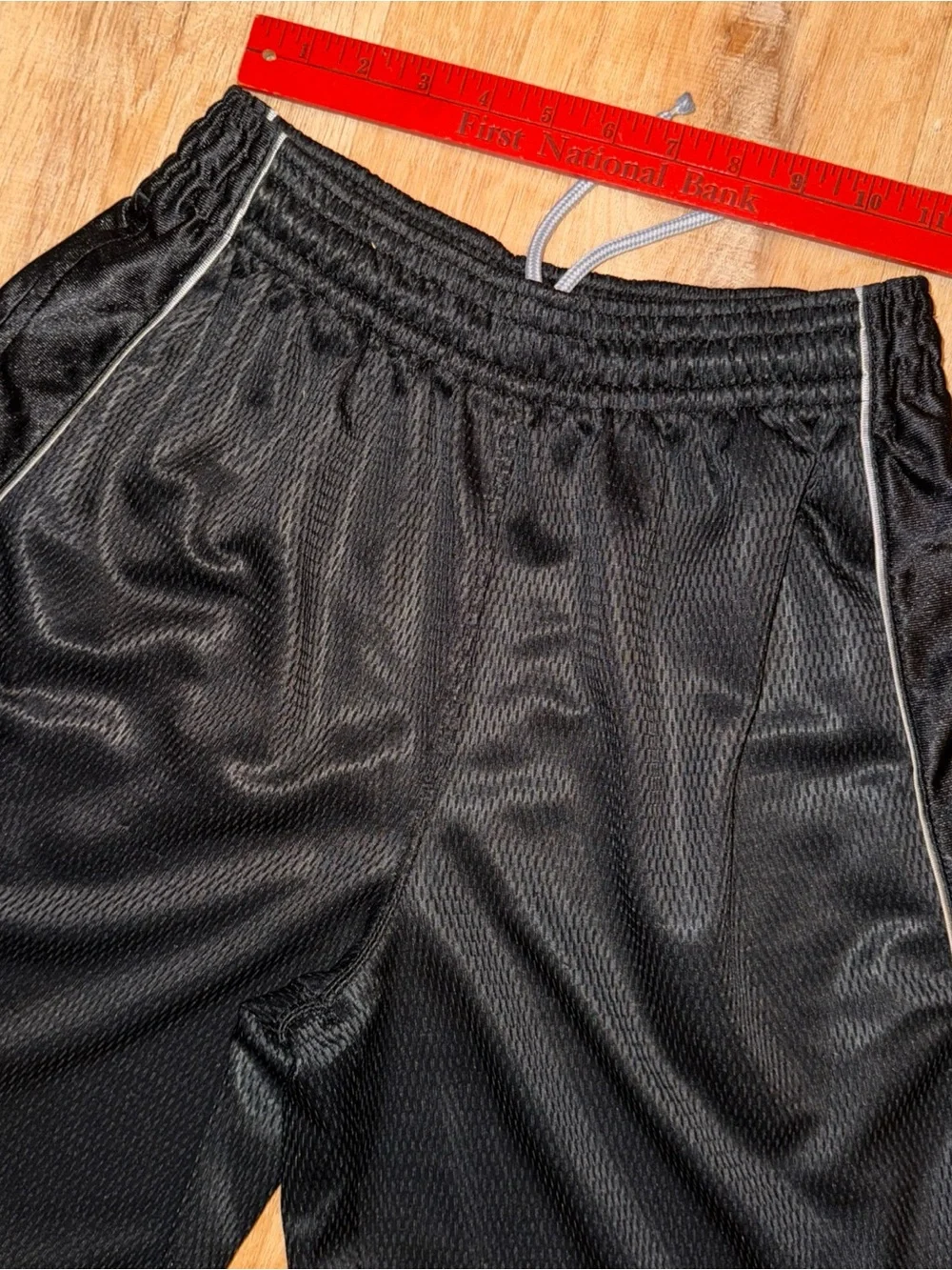 Vintage Umbro-like Protege Shiny Black Pockets Soccer Football 90s High Rise S